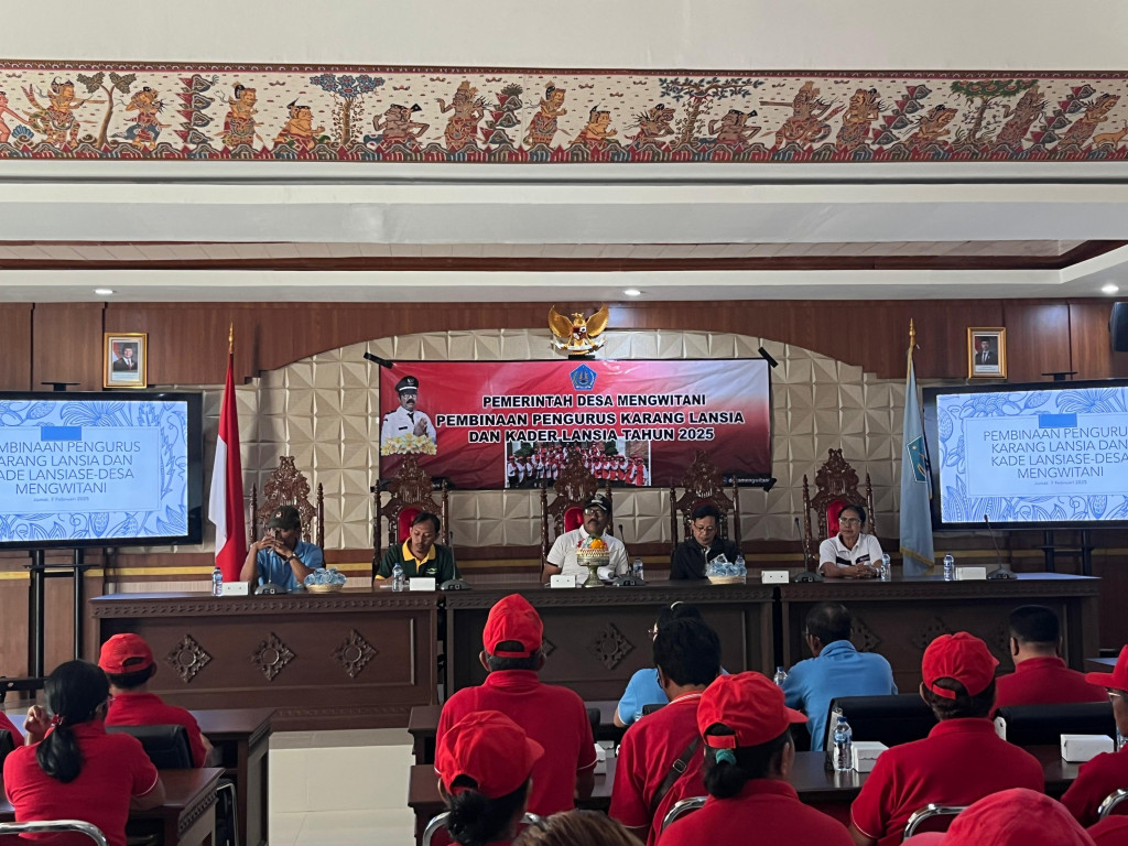 PEMBINAAN PENGURUS KARANG LANSIA DAN KADER LANSIA TAHUN 2025